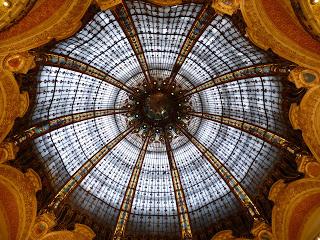 PARÍS.... Y MI SUEÑO SE HIZO REALIDAD IV (DESDE EL LOUVRE HASTA EL ARC DE TRIOMPHE Y MÁS ALLÁ)