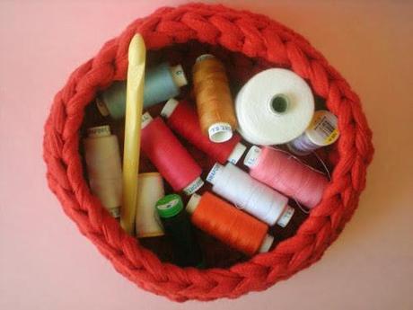 regalo hecho a mano con ganchillo y trapillo