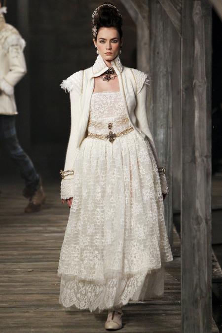 PASARELA: Chanel Métiers d’Art Paris-Edinburgh 2013!