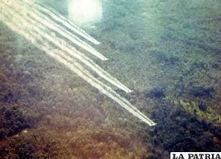 EEUU y genocidio del agente naranja / Orange agent in Vietnam