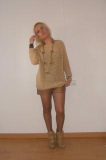 Outfit Stradivarius en tonos tierra