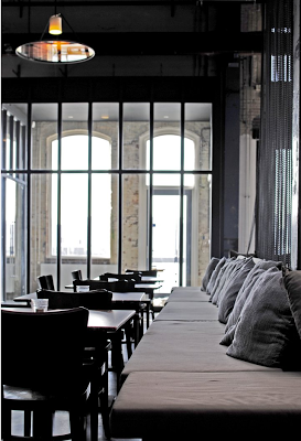 Restaurante-café, Stork