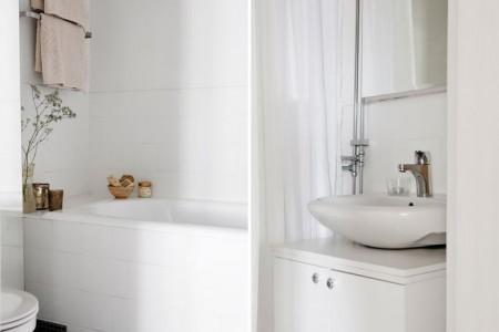 suelo madera espigada lámparas de colores estilo nórdico estilo escandinavo diseño de interiores decorar en colores pastel decoración sencilla decoración femenina decoración en blanco con toques de color decoración diy decoración de salones decoración de oficina decoración de interiores decoración de habitación de hobby decoración de estudios decoración creativa Decoración alegre cojines colores pastel cajas de colores decoración blog estilo nórdico blog de interiores blog de decoración accesorios para el hogar estilo nórdico Accesorios para el hogar de colores accesorios colores 