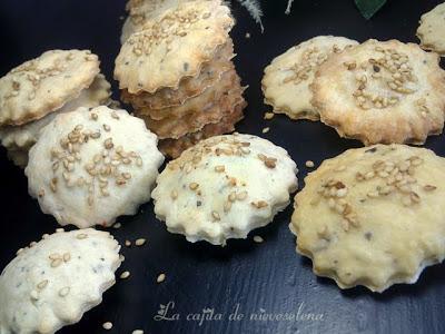 Chapetas de queso y orégano