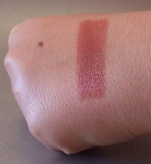 WOMAN COSMETICS REUS – infinidad de productos de belleza a buen precio