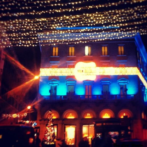 Palazzo Fendi, via del Corso - Roma  - Iluminación navideña 2012