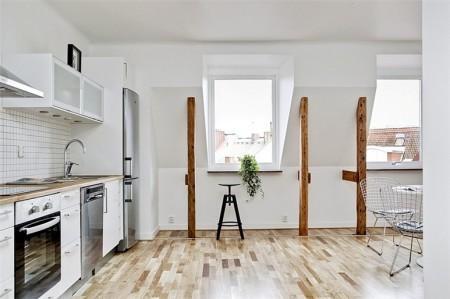 vigas de madera ático suelos de roble espigado sofa blanco ikea sillas emaes dsx side chair bertoia promoción kenay home muebles vitra muebles knoll muebles eames muebles de diseño contemporáneo lounge chair eames diseño nórdico diseño de interiores decoración sueca decoración salones decoración nórdica decoración escandinava decoración en blanco decoración de interiores decoración de áticos decoración comedores decoración cocinas cocinas modernas blog nórdico blog interiorismo blog decoración 