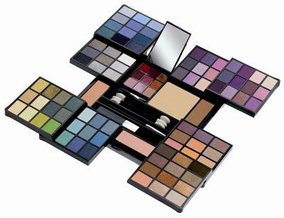 Midnight Glam, la colección para Navidad de Deborah Milano