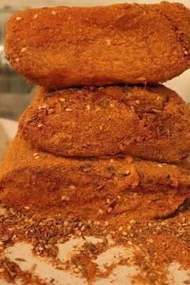 Lomos Especiados, fiambres navideños curados en casa. Lomos Especiados, fiambres navideños curados en casa.