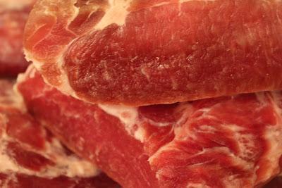 Lomos Especiados, fiambres navideños curados en casa. Lomos Especiados, fiambres navideños curados en casa.