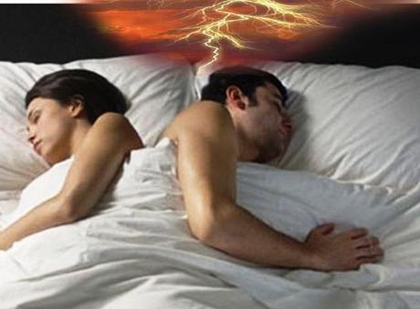 Las cosas extrañas que la gente hace cuando duerme Las cosas extrañas que la gente hace cuando duerme – CURIOSIDADES