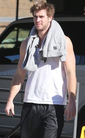 Liam Hemsworth en una pelea en la calle (VIDEO)