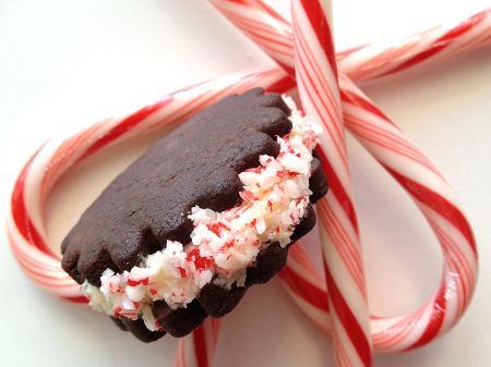 Buen finde Galletas de chocolote rellenas con candy cane relleno vainilla galletas recetas regalos galletas recetas nochebuena recetas faciles de galletas recetas delikatissen galletas rellenas de crema de vainilla receta galletas oreo receta galletas oreo caseras galletas decoradas galletas de navidad recetas galletas de chocolate receta fotografía de galletas dulces delikatissen decorar galletas candy cane usos candy cane recetas galletas candy cane recetas dulces candy cane receta