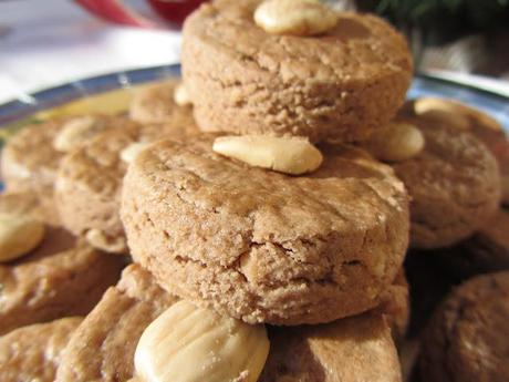 Mantecados de almendra y chocolate fáciles