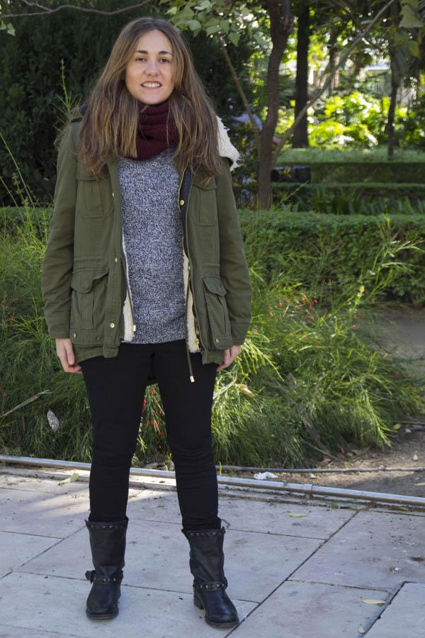 Weysa's Style: Burgundy Scarf & Green Parka
