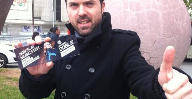 La marca BUFF Organiza un festival dentro de un autobús