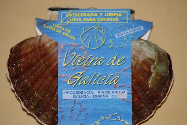VIEIRA AL HORNO CON MEJILLONES