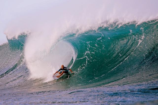 Joel Parkinson gana el Billabong Pipe Masters y su primer Título ASP WCT