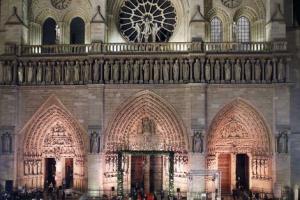 La catedral acaba de cumplir 850 años.| Afp - ElMundo.es