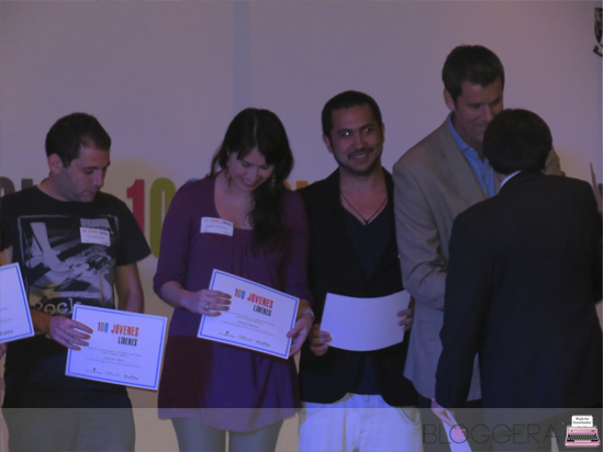 Por haber sido premiada como joven líder 2012... ¡Gracias Be Bloggera!