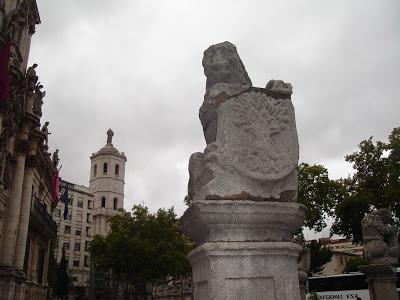La leyenda de los leones de la Universidad