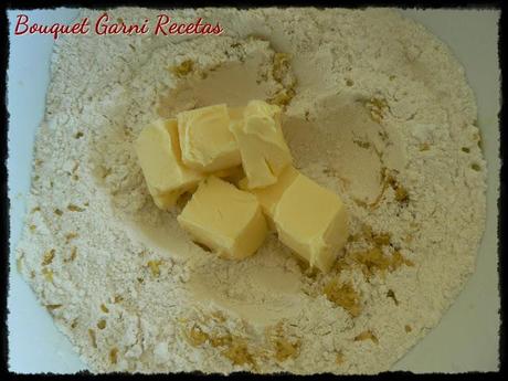 Receta de Navidad. Rollos de nuez. Receta de Navidad. Rollos de nuez.