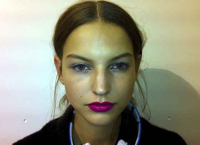 HOW TO STYLE YOUR HAIR?