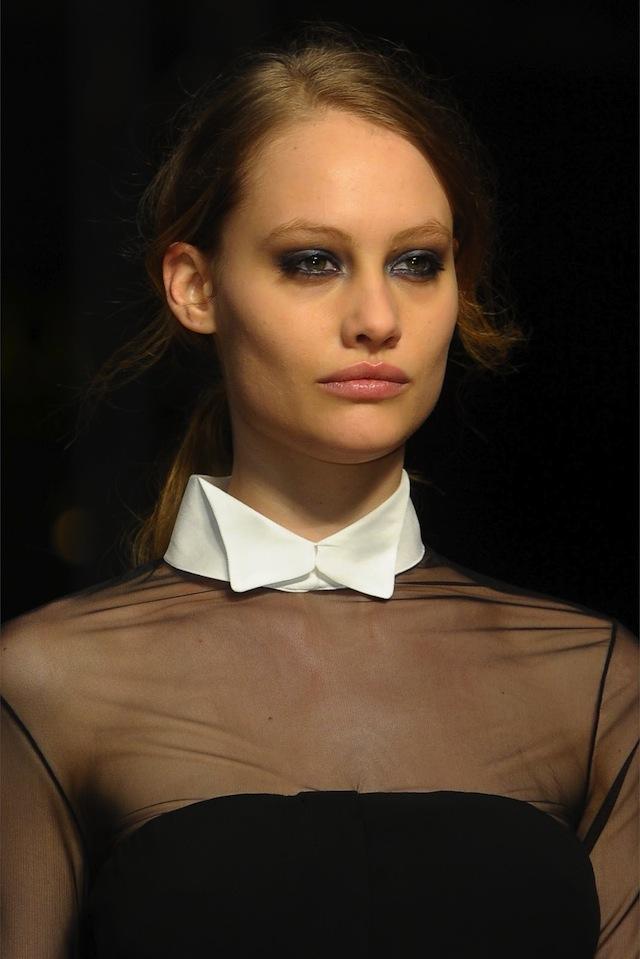 HOW TO STYLE YOUR HAIR?