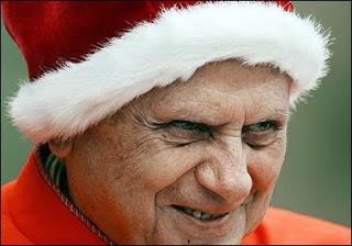 12 del 12 de 2012. Estreno en twitter de la cuenta de Ratzinger