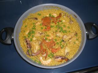 Arroz con marisco fácil y rápido.