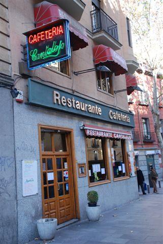ALGUNAS FOTOS DE LA PLAZA MAYOR DE MADRID Y MÁS...