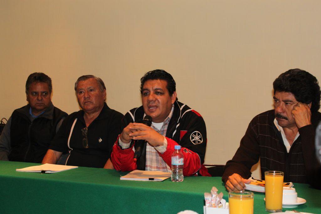 Solicita ITEC a Mancera y su equipo en Setravi, intervención contra invasores de Corredor Metropolitano