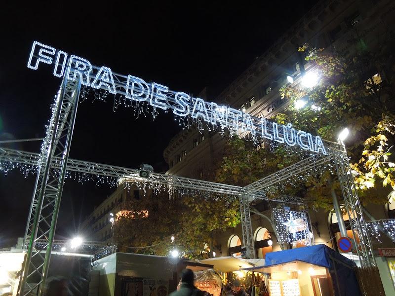 Iluminación navideña en Barcelona V y Fira de Santa Llúcia
