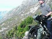 Recorriendo moto camino peligroso mundo VIDEO