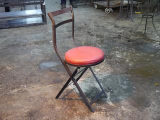 Muebles fabricados en abril 2012