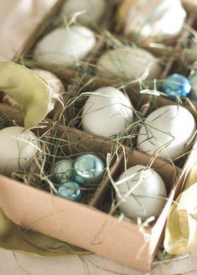 Decoración navideña en tonos azules y verdes