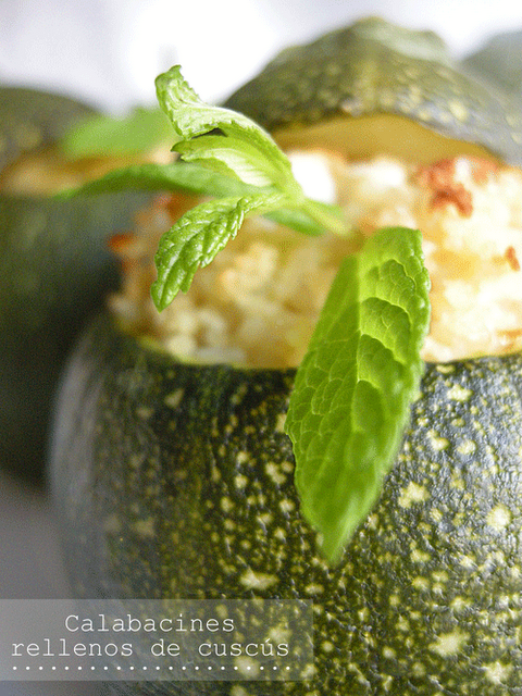 Calabacines rellenos de cuscús