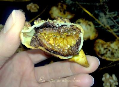 Crujientes de bombon de higos secos con nueces