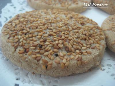 Mantecados de ajonjolí y canela