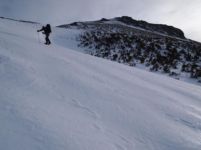 circular y ascenso al pico san justo