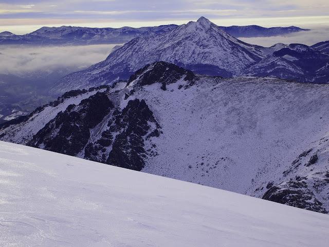 circular y ascenso al pico san justo