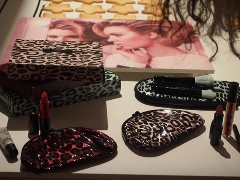 LA NAVIDAD 2012 CON LAS FIRMAS DEL GRUPO LAUDER