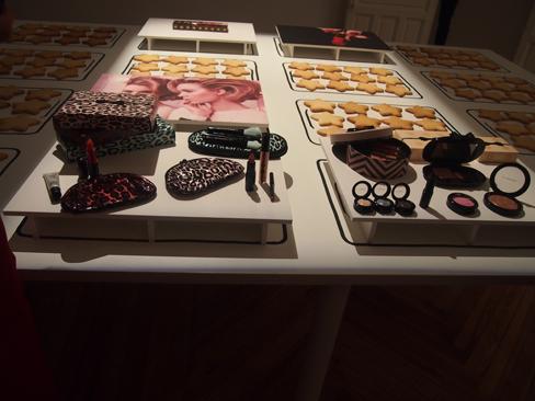 LA NAVIDAD 2012 CON LAS FIRMAS DEL GRUPO LAUDER