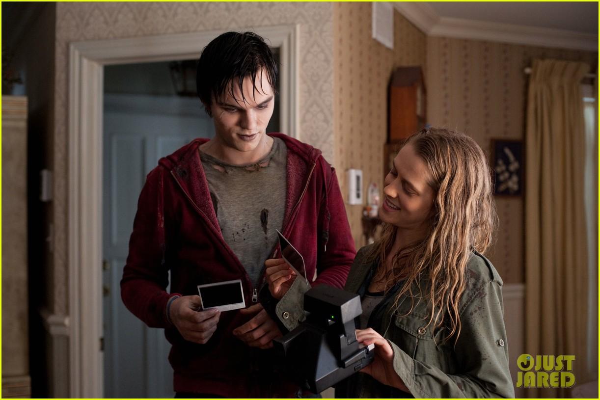 warm bodies exclusive stills 03