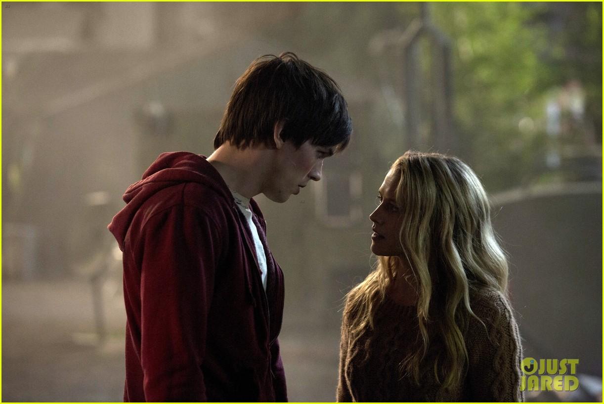 warm bodies exclusive stills 02