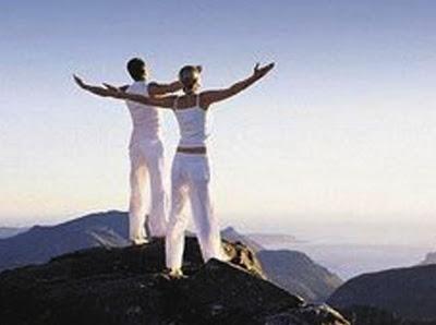 ABRIRNOS A NUESTROS SUEÑOS, UNA FORMA DE TRAER NUESTRA ESENCIA AL MUNDO