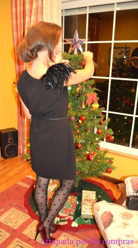 LOOK DE FIESTA: LBD CON PLUMAS