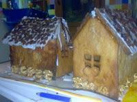 Nuestras tradiciones navideñas : Galletas y casitas de jengibre