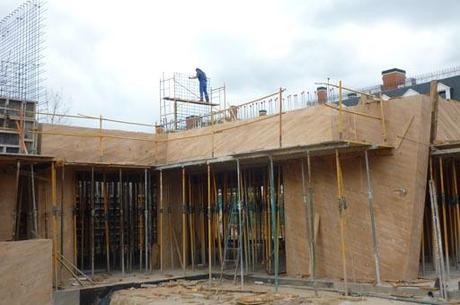 A-cero Projects Imágenes de obra de la urbanización proyectada por A-cero de viviendas unifamiliares en Aravaca