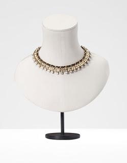 Lo último en completos; Collares